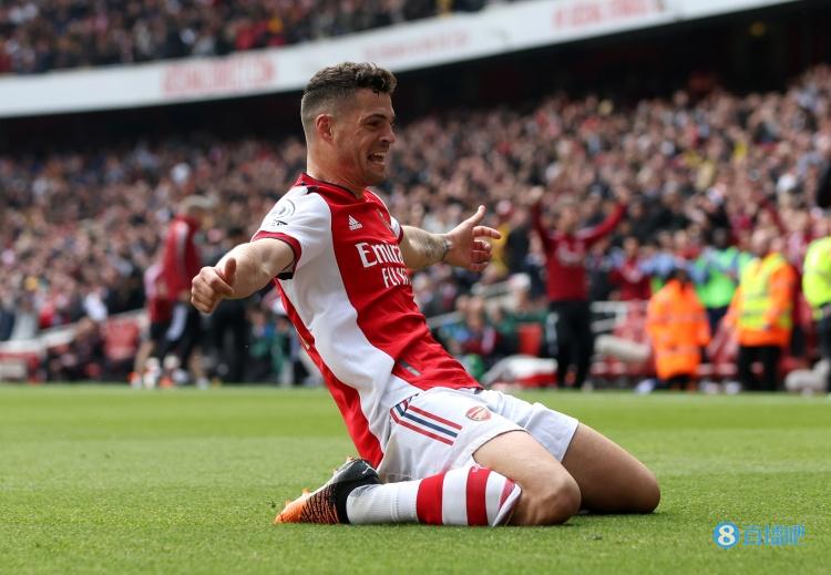 扎卡本场数据:4射1正进1球+3关键传球 获评7.6分