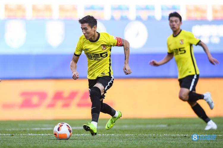 粤媒:广州队、梅州客家双双陷入低谷,广东德比谁都输不起