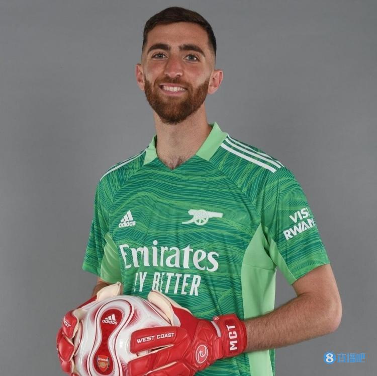 特纳:我因FIFA游戏成为枪手球迷 在美国时还会早起看球