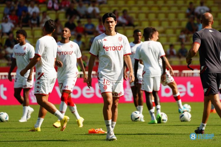 田中斗笠王:南野拓实的风格与香川真司相似,但他的近况越来越糟