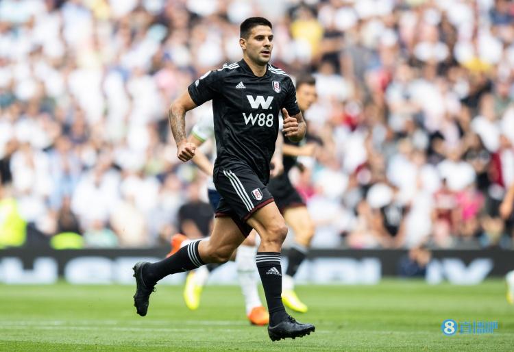 米神:DV9如果去曼城会比在尤文进球多 我曾非常接近加盟罗马