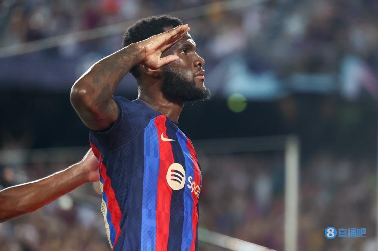 凯西:欧冠小组赛虽然已经很难出线,但希望球迷们能够相信