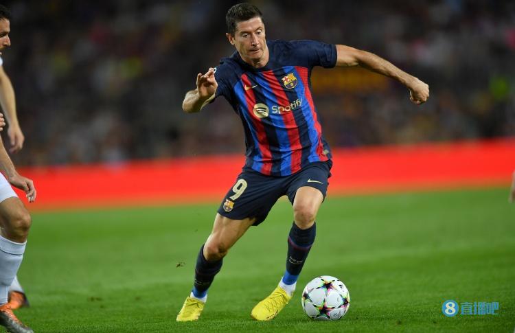 西甲前10场打进11球,莱万多夫斯基成21世纪第一人