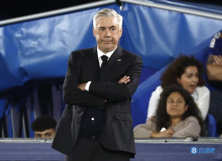 安切洛蒂:本泽马对阵矿工会首发 库尔图瓦计划周四进行训练