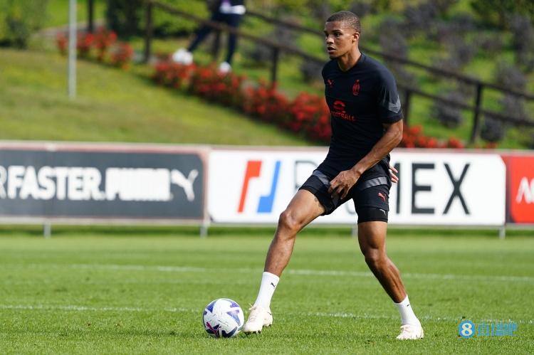 佳夫:很自豪能为米兰效力 意甲比德甲节奏更快且强调战术