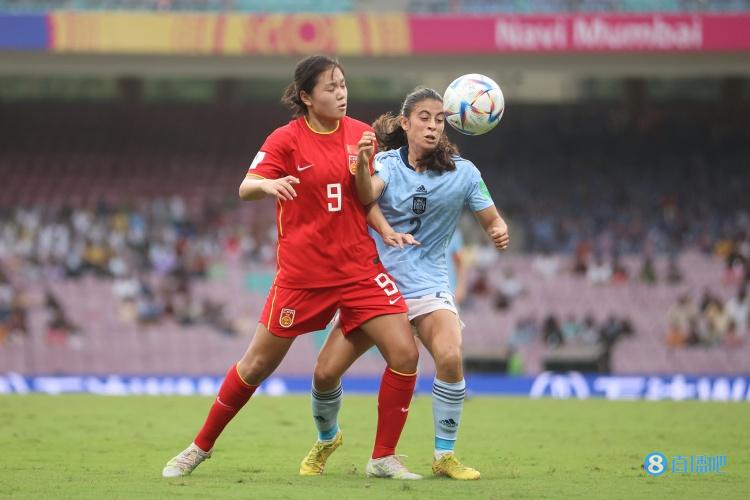 娄佳惠、李佳悦鼓励U17女足:热血的青春,挫折能让你们更强大