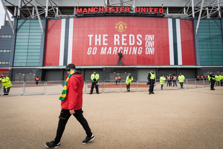 曼联售价多少合适?格雷泽想要60亿镑,福布斯估值为39亿镑