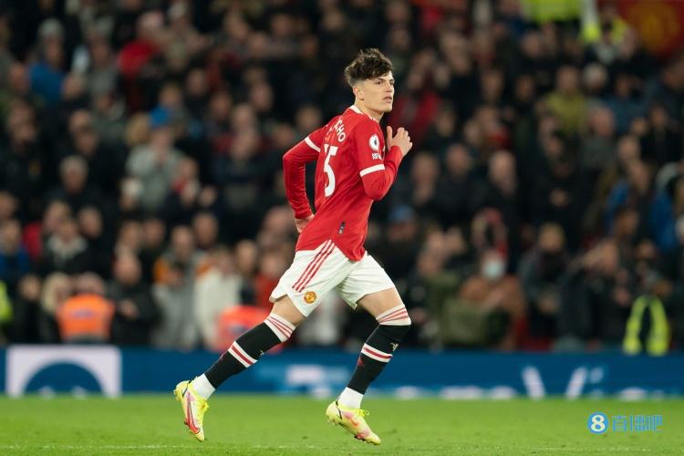 加纳乔:滕哈赫是个好教练人也很好,感谢他给我机会