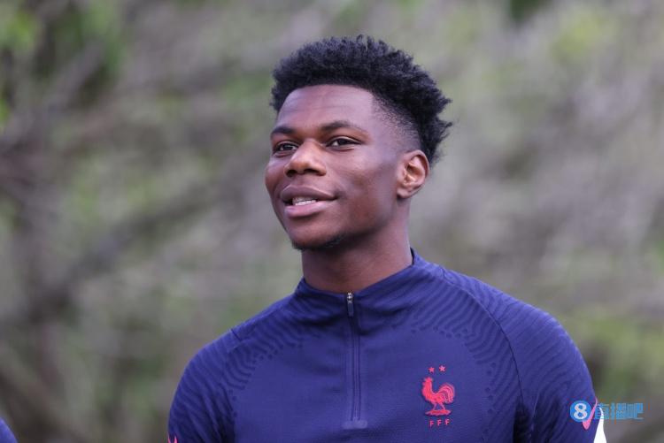 琼阿梅尼:下半场我们控制了比赛 法国当前首要目标是小组赛出线