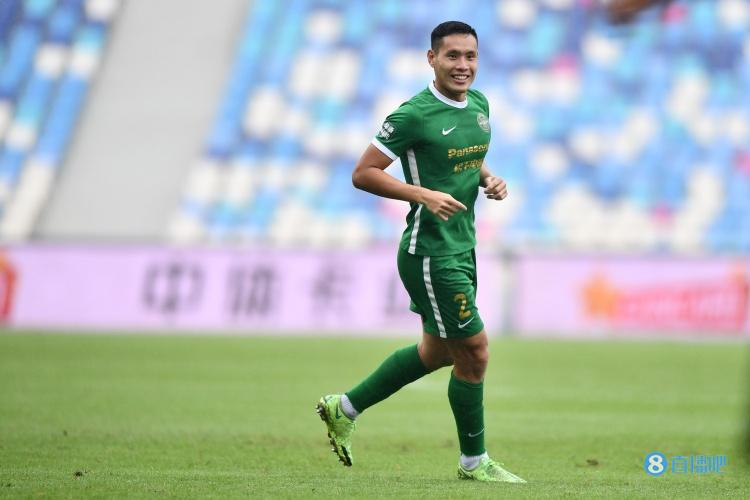 梁诺恒:自己梅开二度不是重点,这场胜利对浙江队很重要