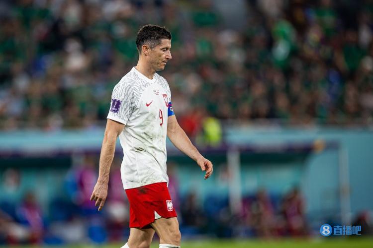 韩乔生:波兰小组出线不乐观,莱万和梅西最后一场要直面硬杠