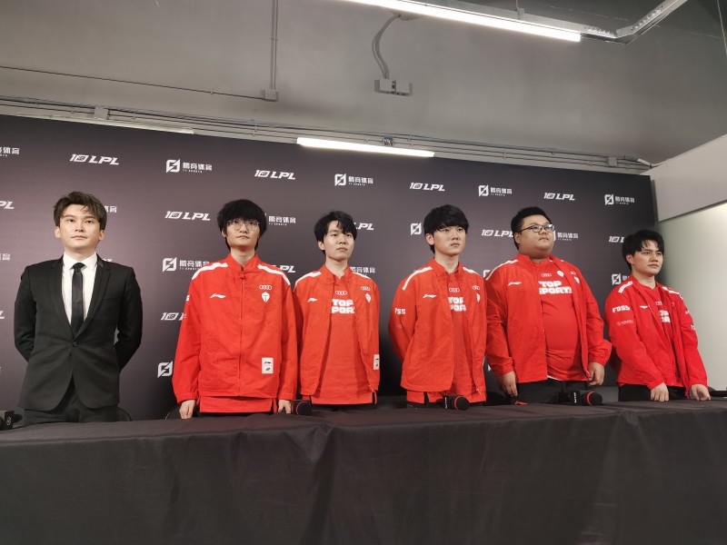 赛后群访Rookie:再度和JacekyLove并肩作战 没什么感觉 就加油