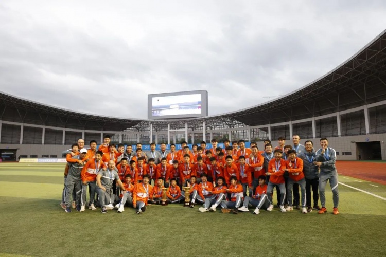 不负韶华!2022年度鲁能足校共获得11项赛事冠军