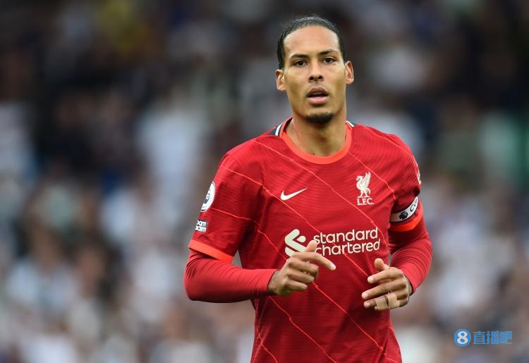 西汉姆前锋安东尼奥:对位中最强的对手是范迪克,他强壮且速度快