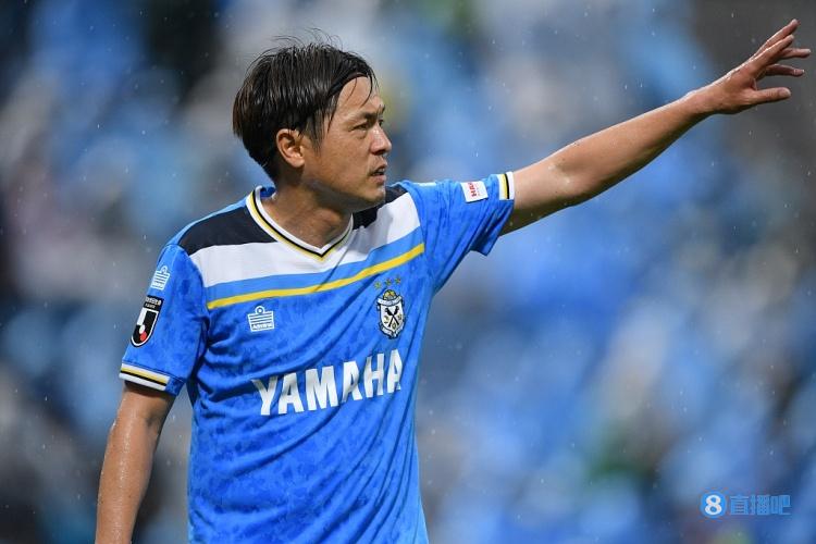 官方:42岁老将远藤保仁与磐田喜悦续约,新赛季随队征战J2联赛