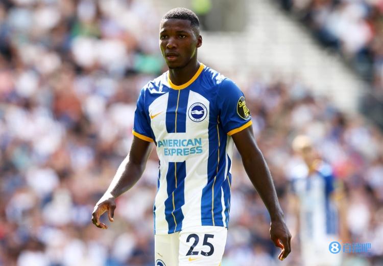 罗马诺:切尔西非常欣赏凯塞多 德佩希望尽快离开巴萨