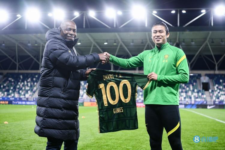 北青:张玉宁16日前往荷兰进行康复治疗,新赛季留在国安成定局