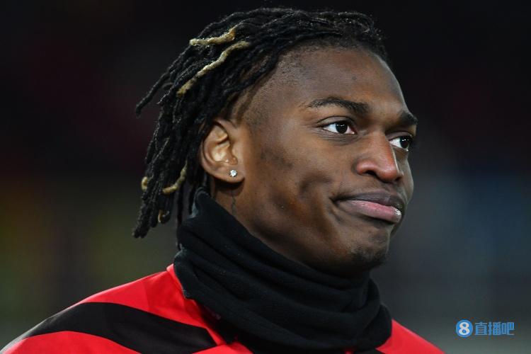 晚邮报:米兰提供年薪650万固定+120万浮动合同,续约莱奥有信心