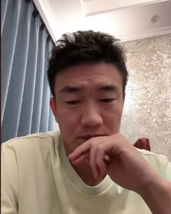 记者:条件允许的话好好查下戴琳,“赌球”绝不是一句顺嘴胡言