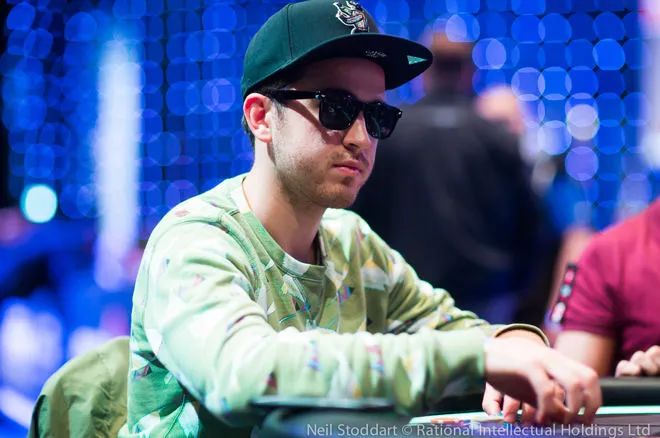 【EV扑克】这个卖500块比赛股份的小孩,长大拿了Triton豪客赛冠军又拿WSOP主赛冠军!