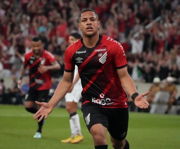 大发体育-罗马诺:巴西前锋罗克在巴萨引援名单中,也受到英格兰球队关注,大发助力你的致富之路!