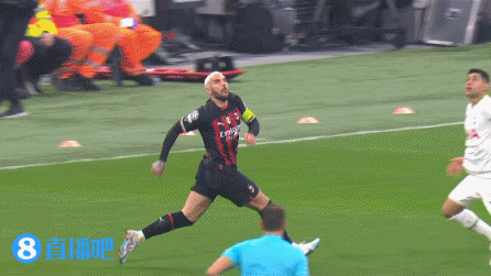 又快又硬！特奥两次“生吃”罗梅罗