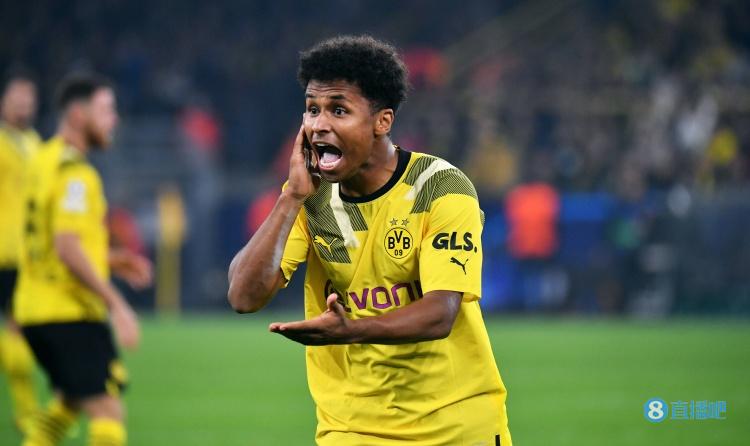 阿德耶米：面对恩佐，我唯一想的就是我要带球过掉他