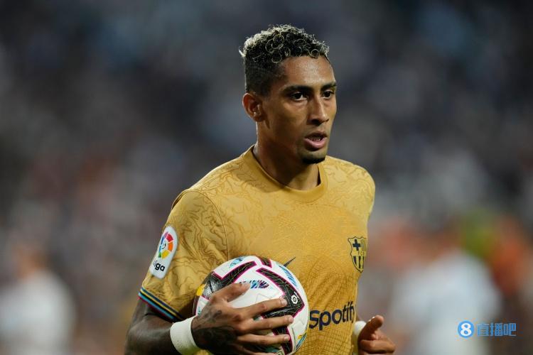 拉菲尼亚:我需要时间适应这很正常 知道教练信任自己很重要