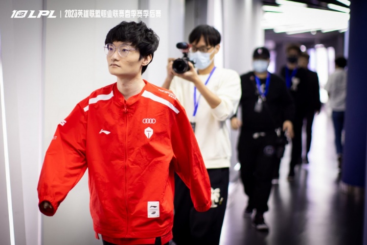 TES赛后返图:与Qingtin交流心得的Wayward