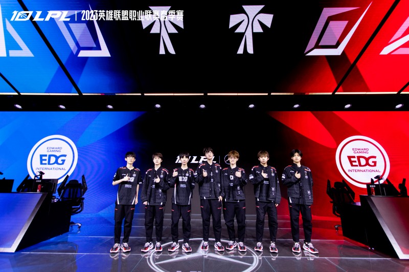 EDG首发五人Rank情况:Ale研究上单VN 奥拉夫 FoFo狂选阿狸