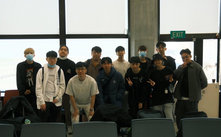 PSG官推更新：我们到了！