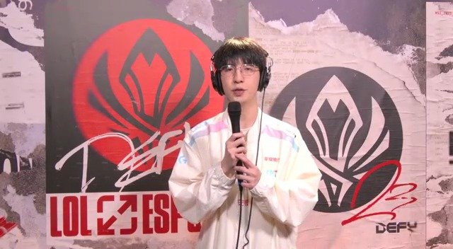 Elk谈负于JDG:更多的是团战没有处理好 还有就是自己的很多失误