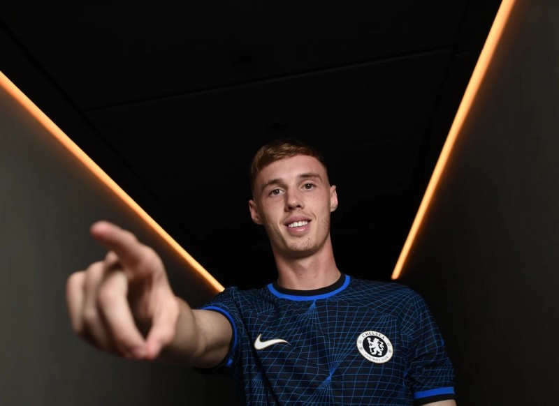 帕尔默:球队下半场在进攻三区很无情 对斯特林的表现不感到惊讶