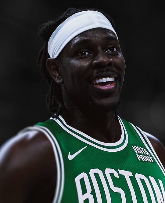 大发体育-绿军官宣4换1得到霍勒迪:湖人旧将也签约,大发助力你的致富之路!