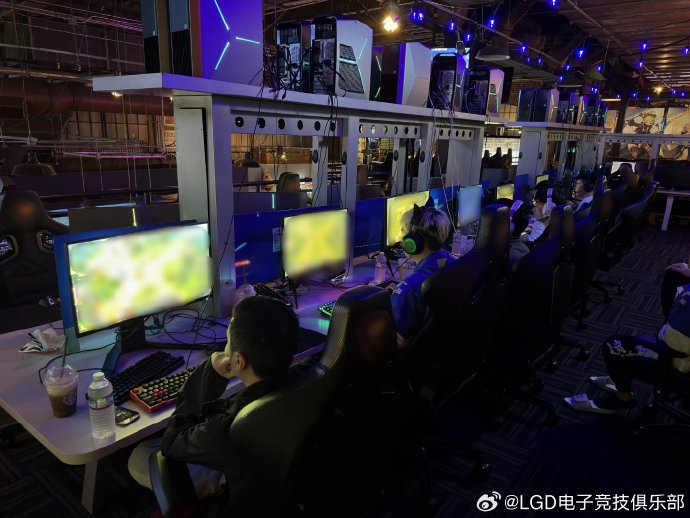 LGD更新动态:刀塔兄弟们已平安抵达西雅图 训练进行中