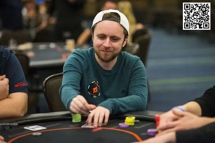 【EV扑克】20分钟内连拿2次皇家同花顺,有这手气真该去买双色球!