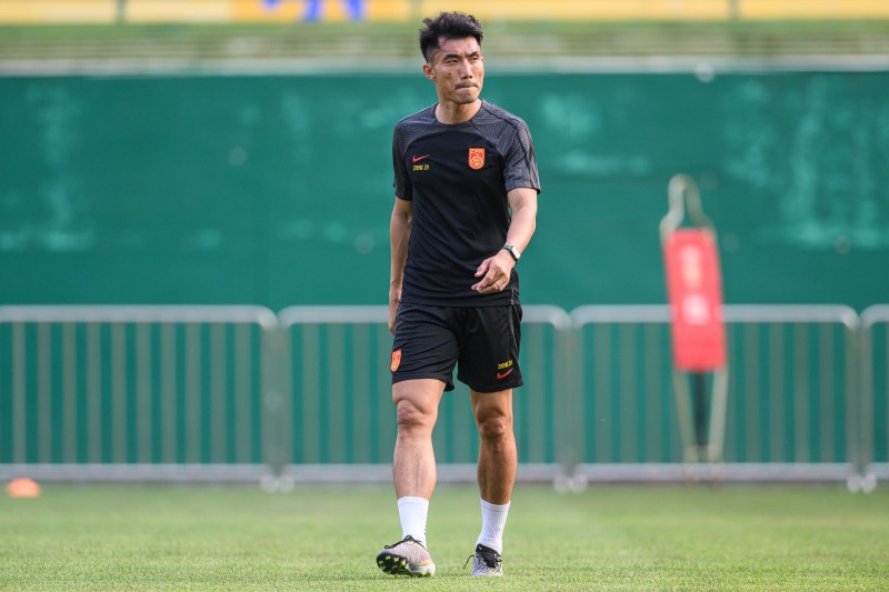 辟谣❗冉雄飞:对郑智没必要上纲上线过分猜测,今日亲自带队训练