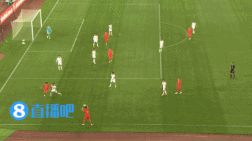 你说这事闹的?刘洋送助攻,武磊进单刀,骏凌保零封