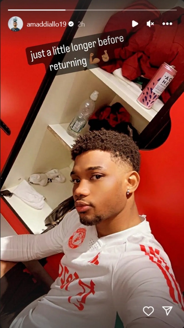 曼联小将迪亚洛社媒晒图:再过一阵子就能回归了