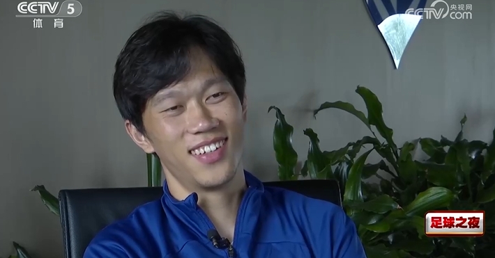 无奈苦笑?谢鹏飞:当初江苏夺冠也能解散,没有什么是不可能发生