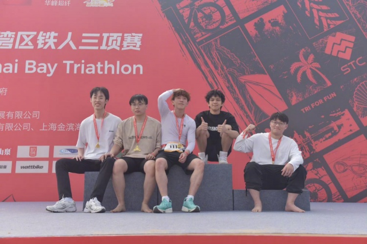 IG参加铁人三项 健康小IG冲!