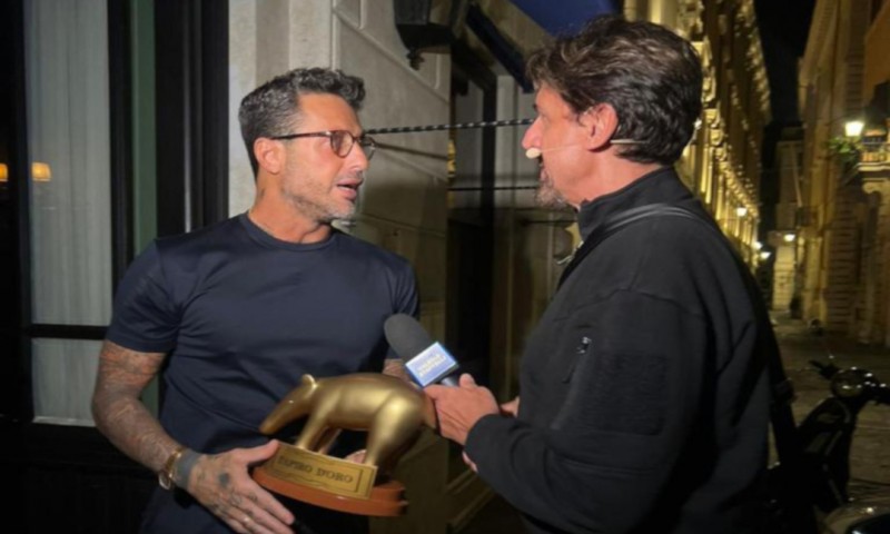 狗仔科罗纳领金貘奖:咋不颁奖给斯帕莱蒂?他输球还带了沙拉维