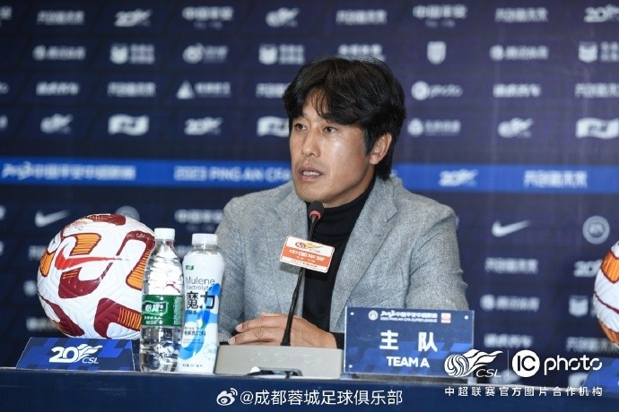 徐正源:中场休息时让队员们不要骄傲,在下半场改变了战术