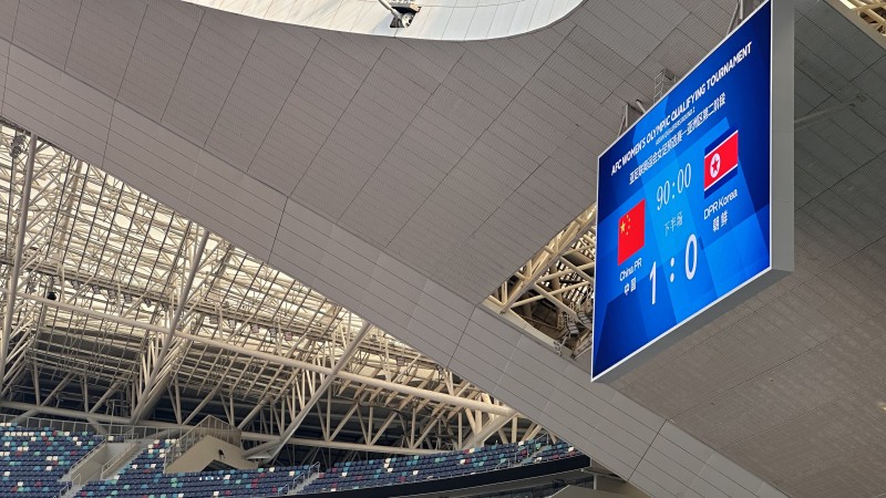 场馆??静待明日比赛中国vs朝鲜来临的白鹭体育场