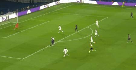 巴黎圣日耳曼3-0AC米兰 姆巴佩首开纪录 李刚仁替补破门