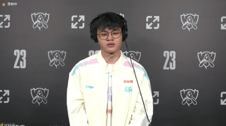 Xun:我们LPL队伍明天应该都能做得特别好,保持好状态迎战