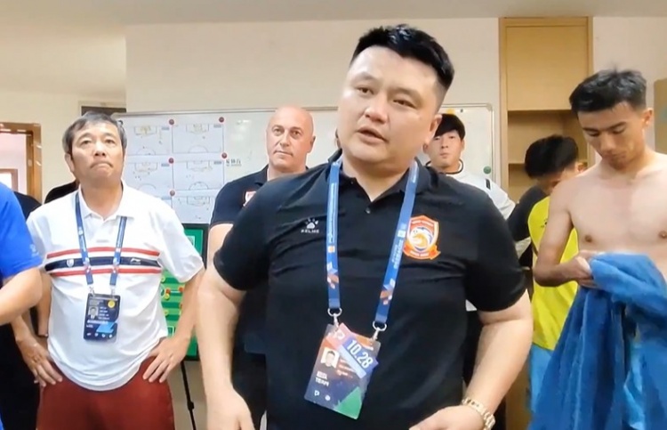 青岛西海岸冲超,投资人赛后动情发言:跟做梦一样,但是梦成真了