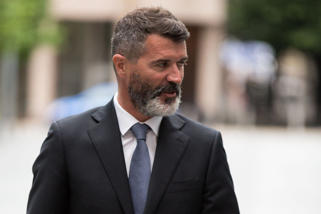 基恩：瓜帅那样指导哈兰德是在作秀，那个头球不至于讨论五分钟