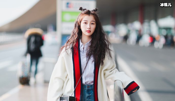 虞书欣往日采访被扒,一件事了解了她的原生家庭