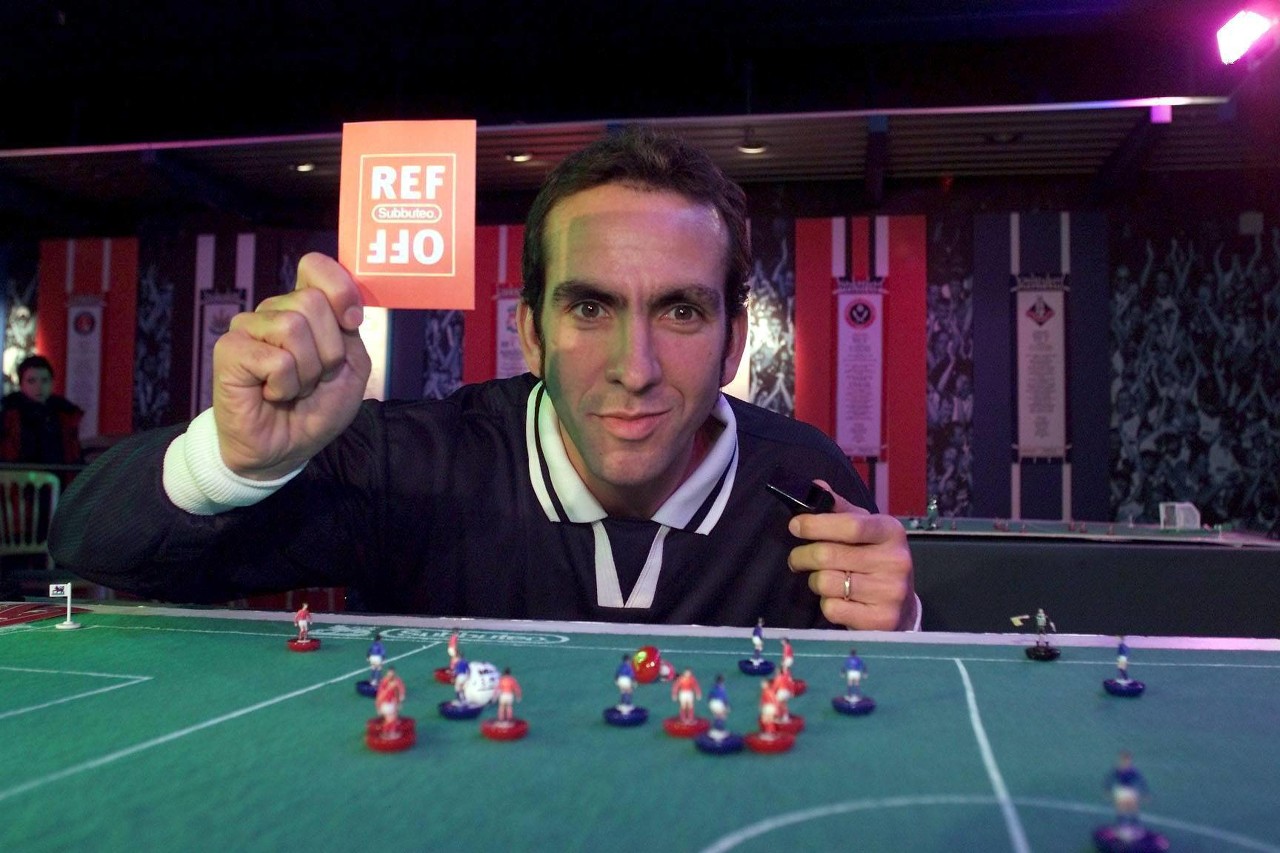 迪卡尼奥痛斥赌球球员:一群混蛋,你们可以去做无数其他事情